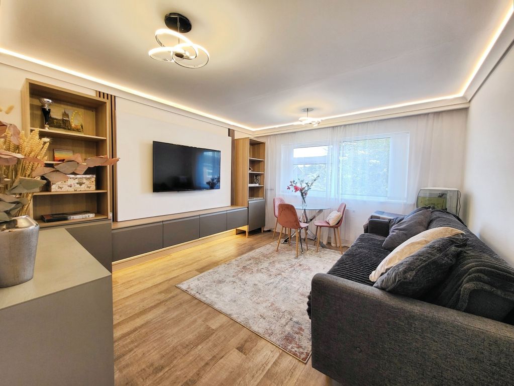 Property photo 2 of 12 Living Room