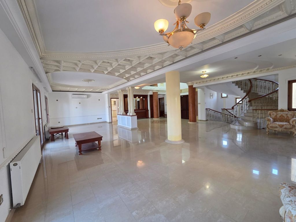 Property photo 1 of 46