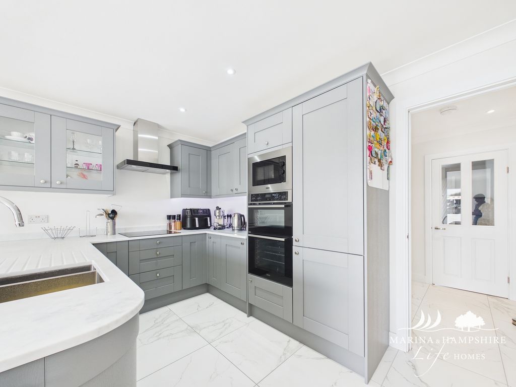Additional image 41 of 3 bed town house for saleBryher Island, Port Solent PO6