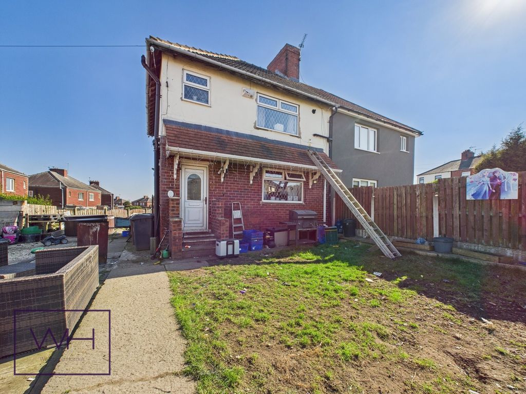 Property photo 1 of 13 Cam03785G0-Pr0224-Still009