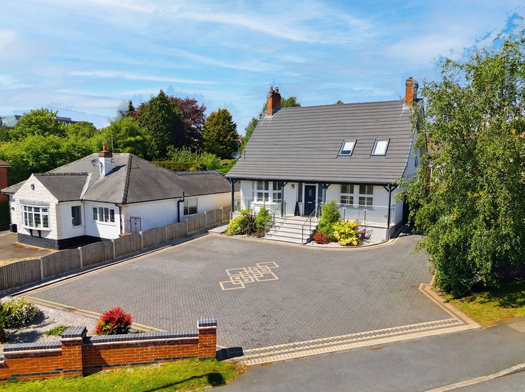 Property photo 1 of 42