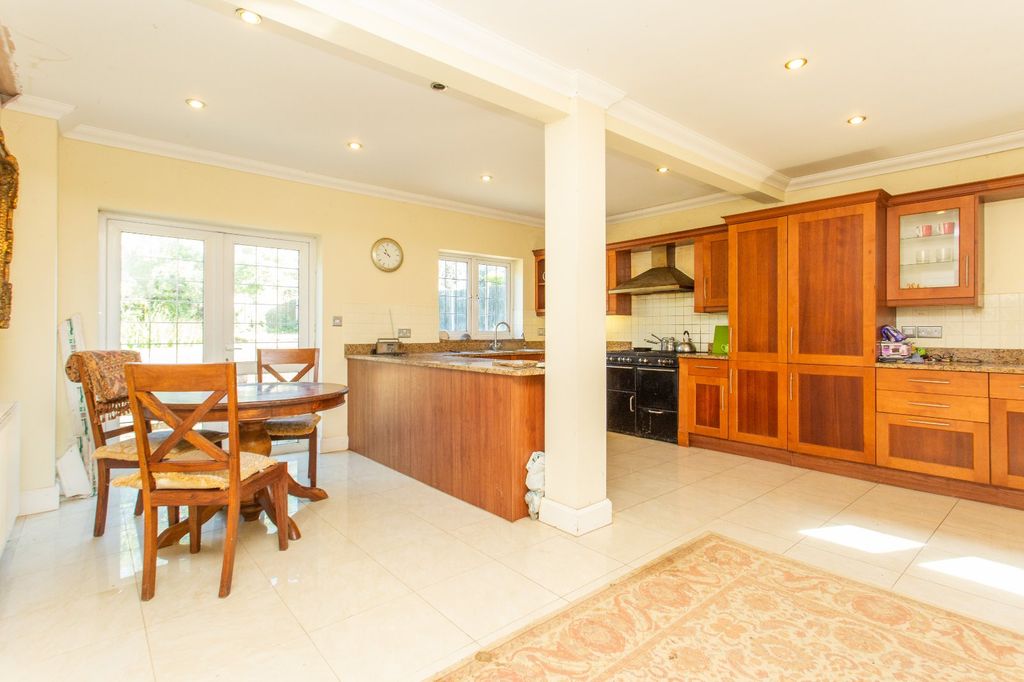 Additional image 4 of 6 bed detached house for saleDurlock Avenue, Ramsgate CT11