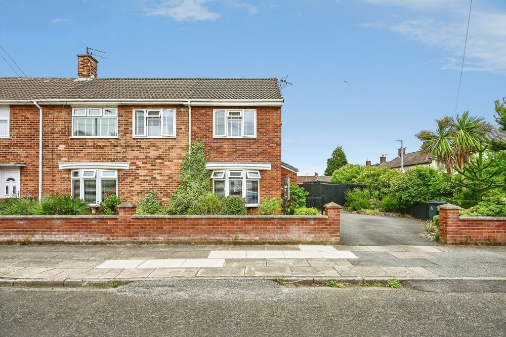 Property photo 1 of 17 Pbox-Img.Jpg