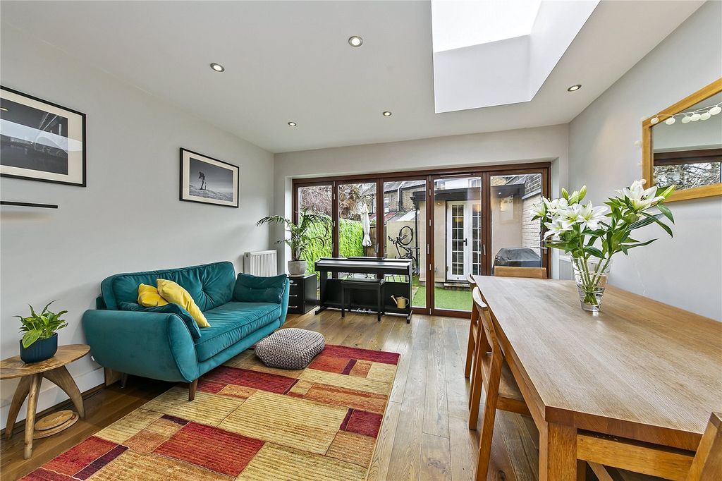 Property photo 1 of 14 Picture No. 19