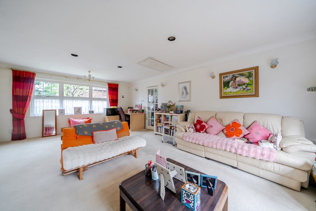 Additional image 7 of 5 bed detached house for saleCrozier Drive, South Croydon CR2