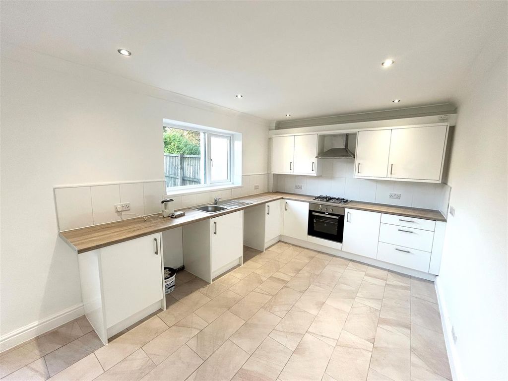 Property photo 3 of 19 4.Jpg