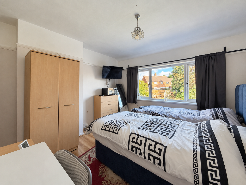 Property photo 1 of 10 Twin Room
