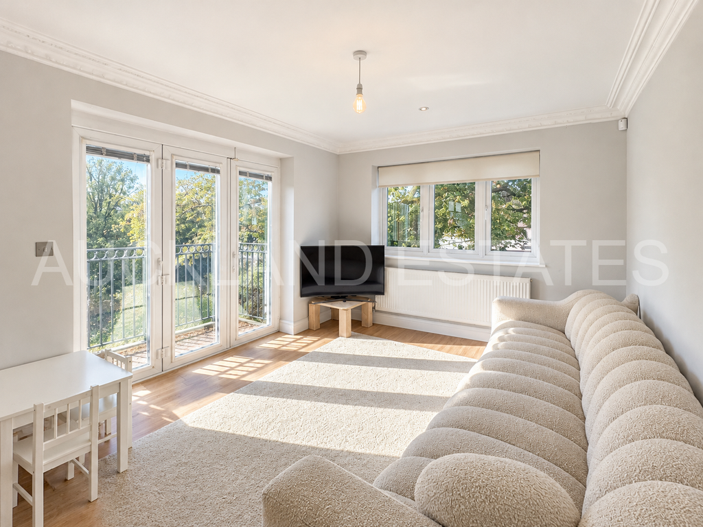 Property photo 2 of 8