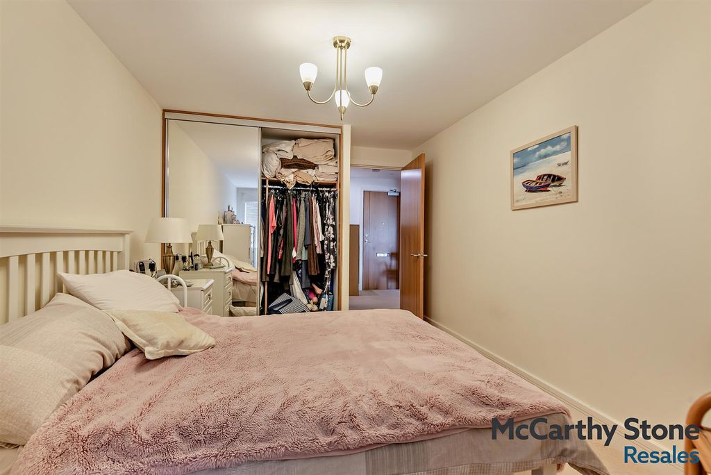 Additional image 8 of 1 bed property for saleMorgan Court, Station Road, Petworth GU28