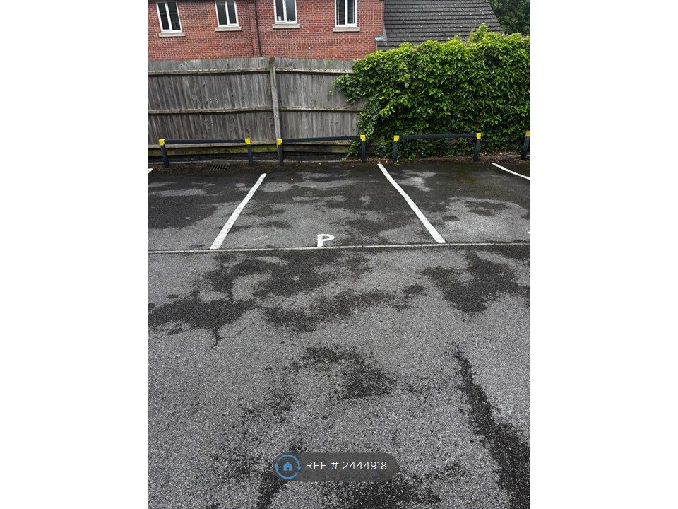Property photo 2 of 10