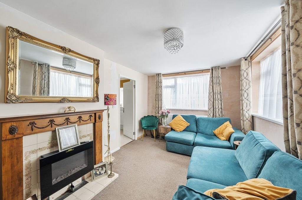 Property photo 2 of 23 1227066 (2)