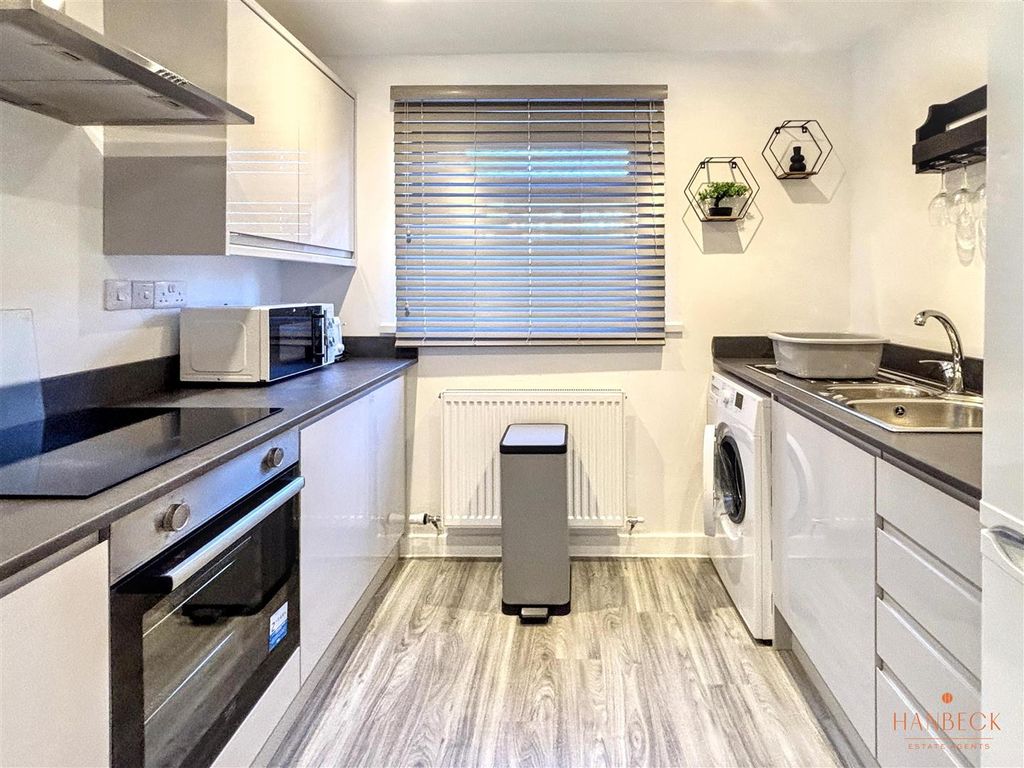 Property photo 3 of 13 Img_1590.Jpg