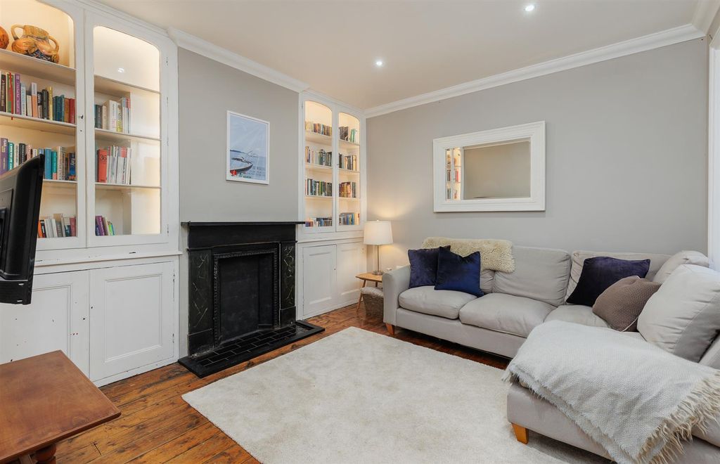 Property photo 3 of 33 6.Jpg