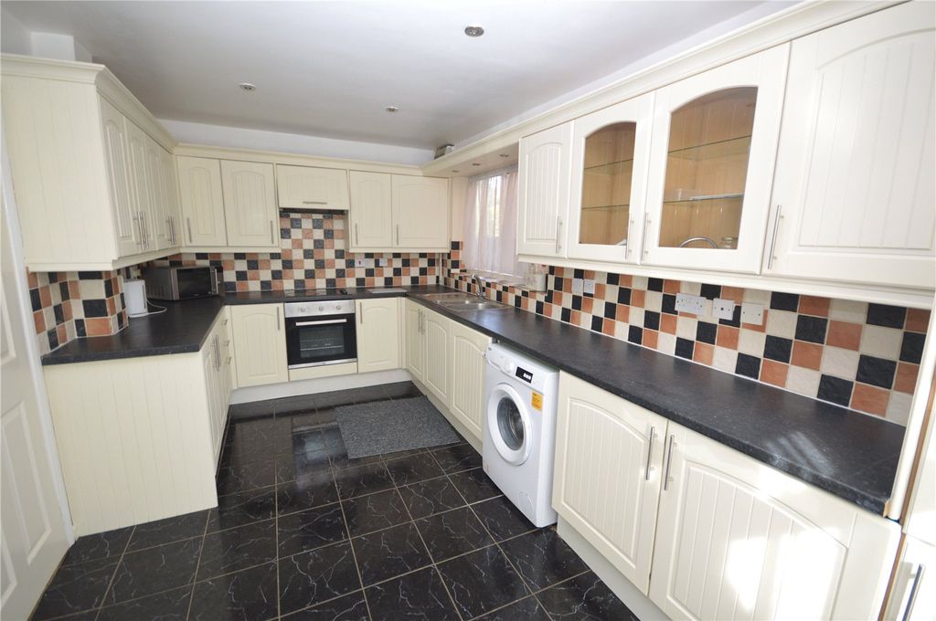 Property photo 2 of 13 Picture No. 04