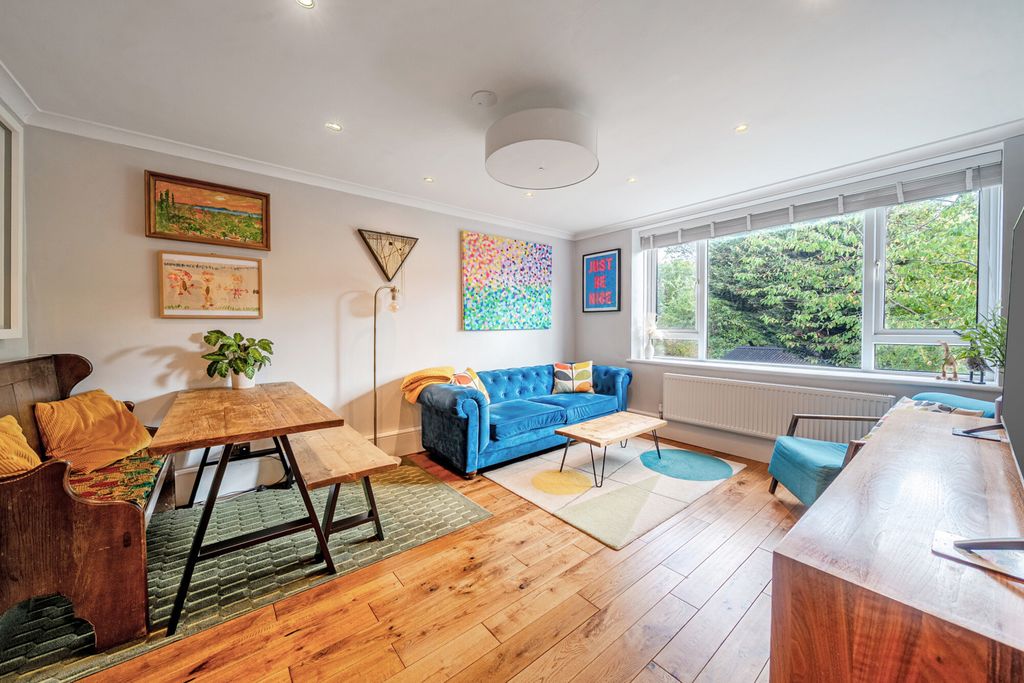 Property photo 1 of 18 1534410-1-6Ada2d8...