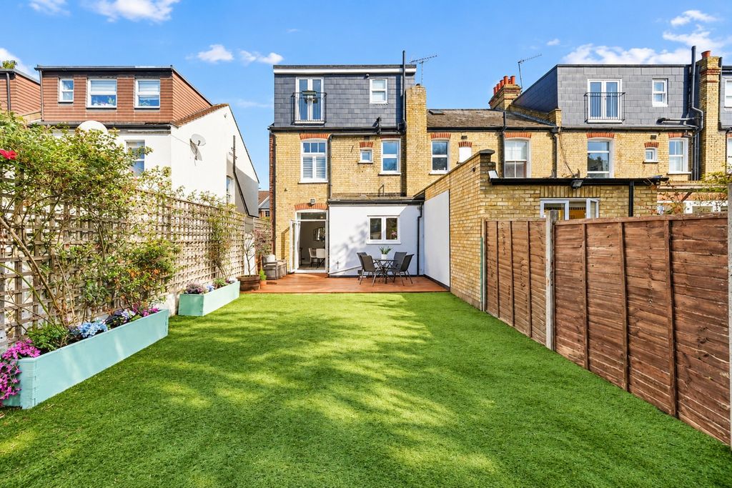 Property photo 1 of 19