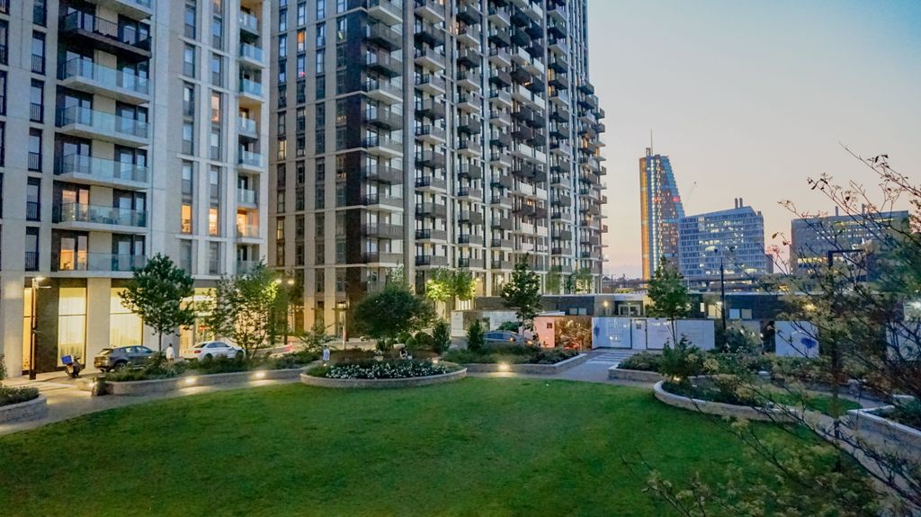 Property photo 3 of 16 The Acer Apartments Plot F2001 - Image 3