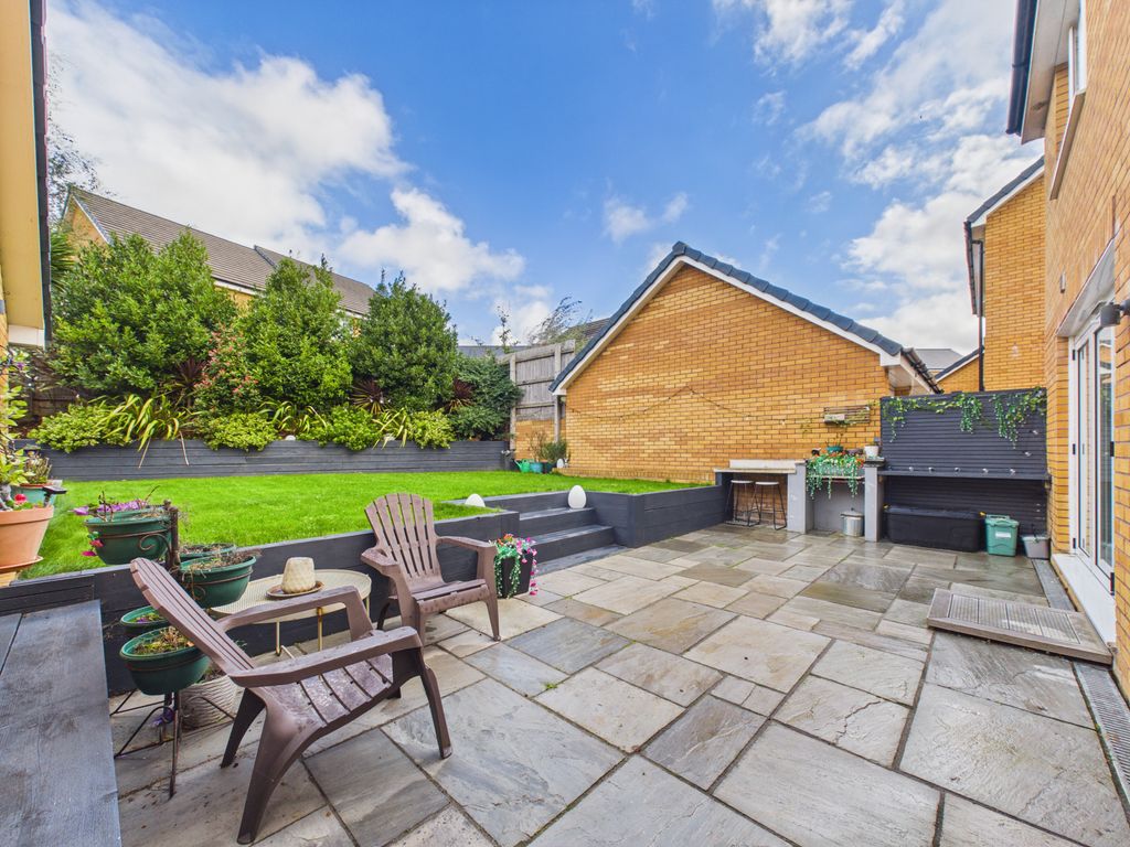 Property photo 2 of 16