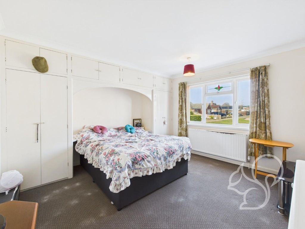 Property photo 2 of 16 Cam01254G0-Pr0295-Still006.Jpg