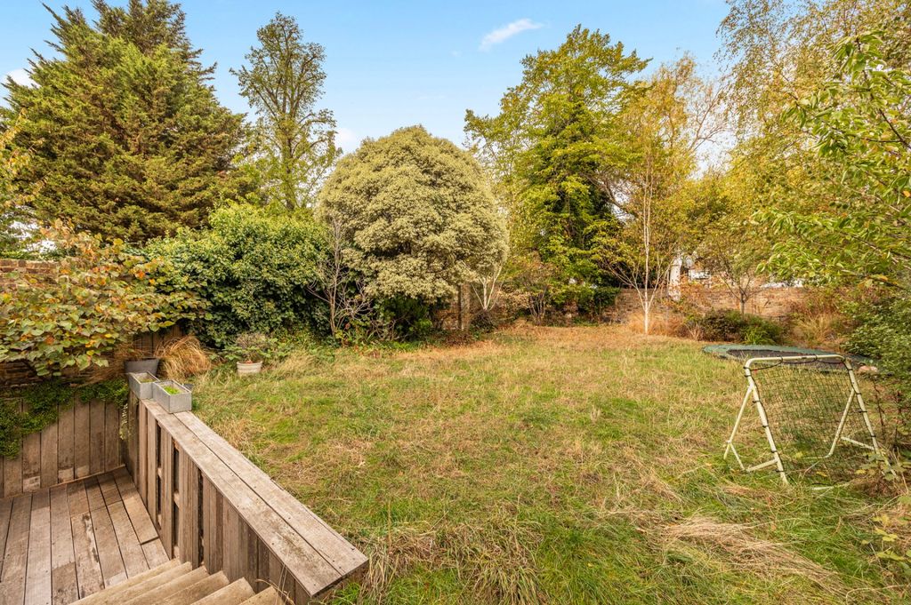 Property photo 3 of 15