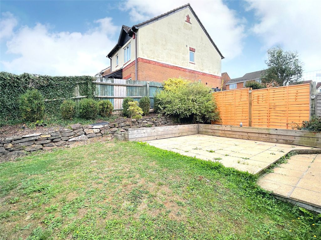 Property photo 3 of 25 Picture No. 01