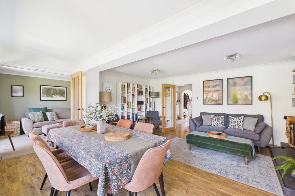 Property photo 2 of 21 Open Plan Living