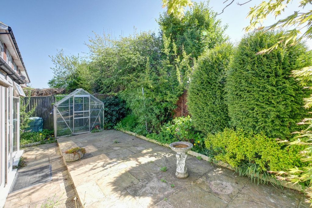 Property photo 2 of 15