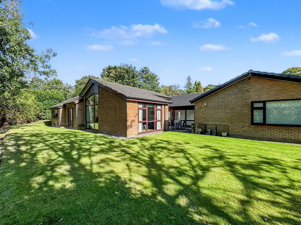 Property photo 3 of 52