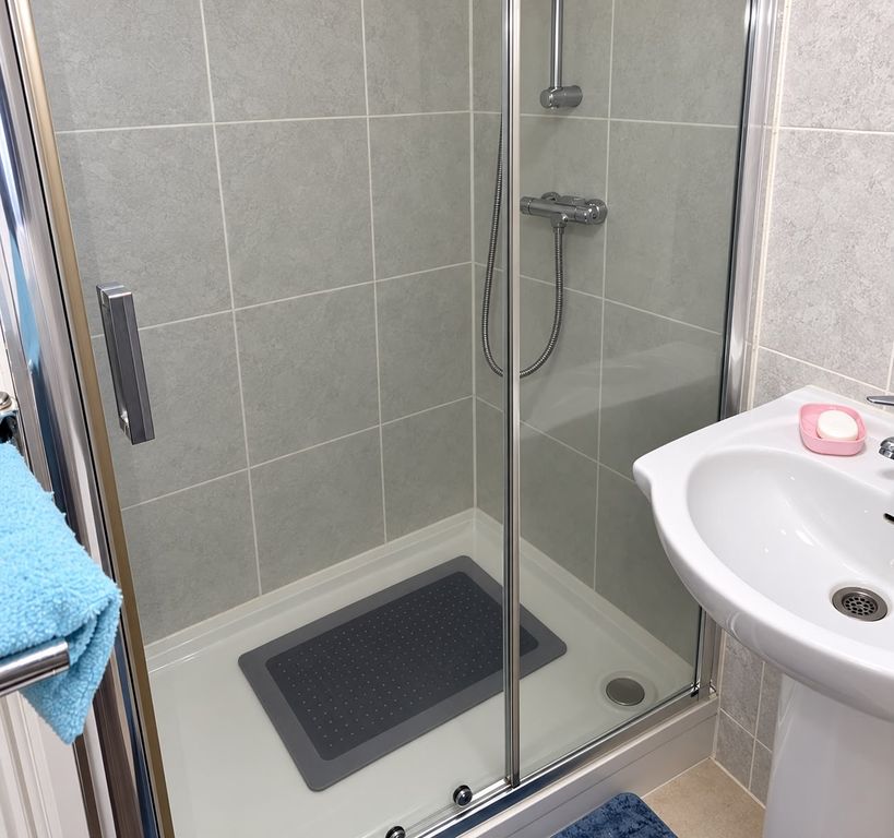 Property photo 3 of 3