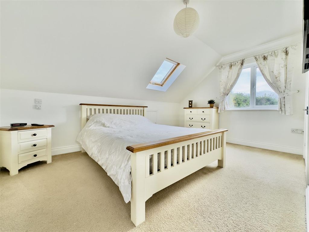 Additional image 11 of 5 bed detached house for saleTregundy Lane, Perranporth TR6