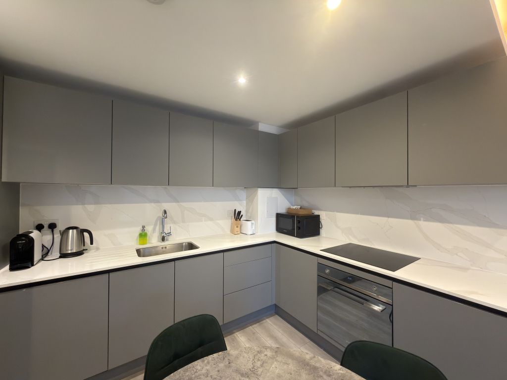 Property photo 2 of 19 Kitchen