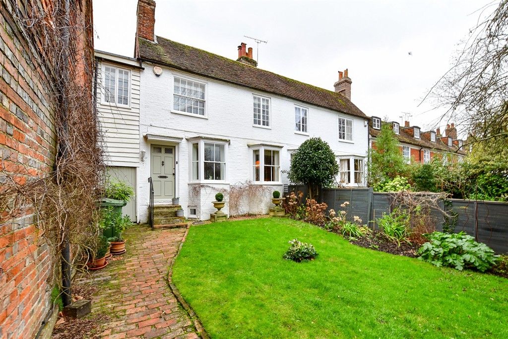 Property photo 1 of 11 Front (Web)