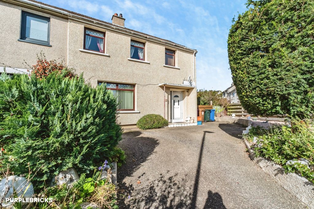 Property photo 1 of 31