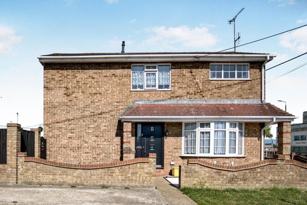 Property photo 1 of 13 Front (Exterior)