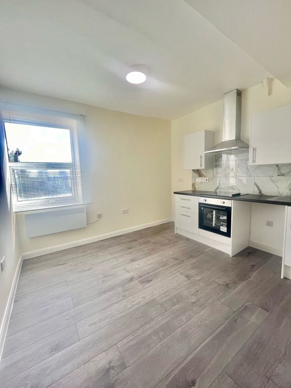 Property photo 2 of 4 1