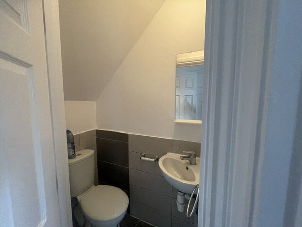Property photo 3 of 10 Ground Floor W/C
