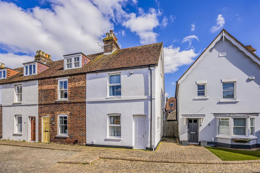 Property photo 1 of 17 Stanley Road, Emsworth-Porticomarketing-Nexa-29.Jp