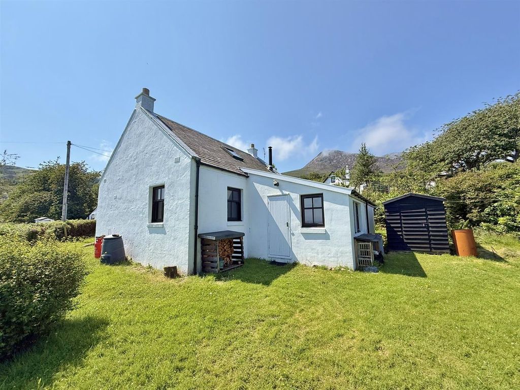 Property photo 2 of 46 Northbeck Side And Goatfell