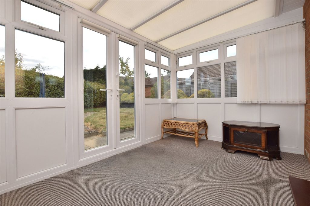 Property photo 3 of 11 Picture No. 12