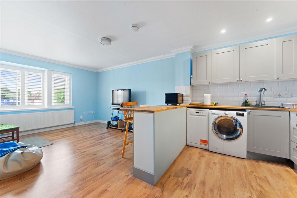 Property photo 1 of 7 Dsc08441.Jpg