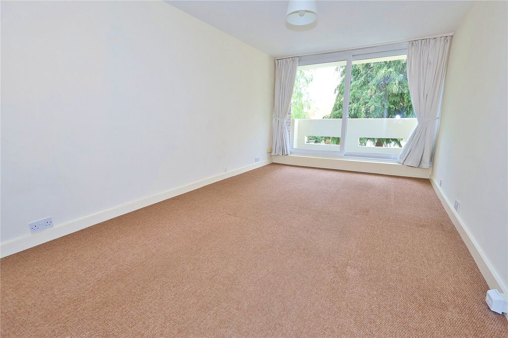 Property photo 2 of 6 Picture No. 04