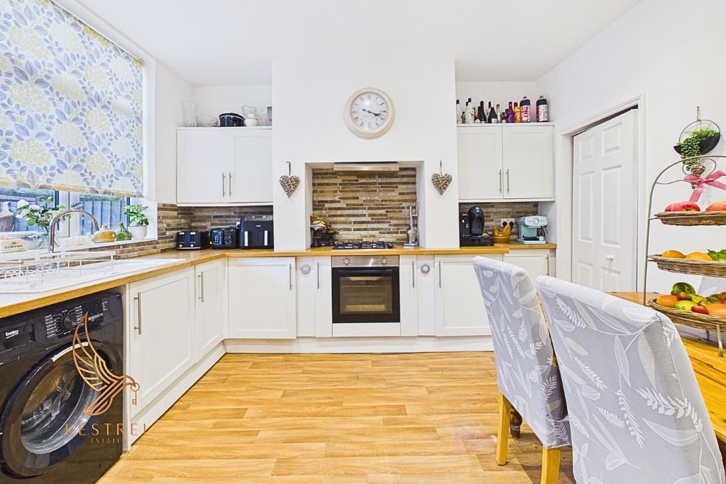 Property photo 2 of 22 10.Png