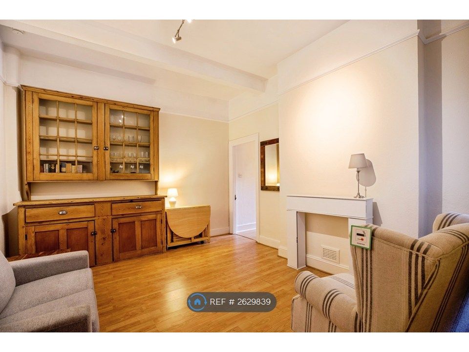 Property photo 3 of 25