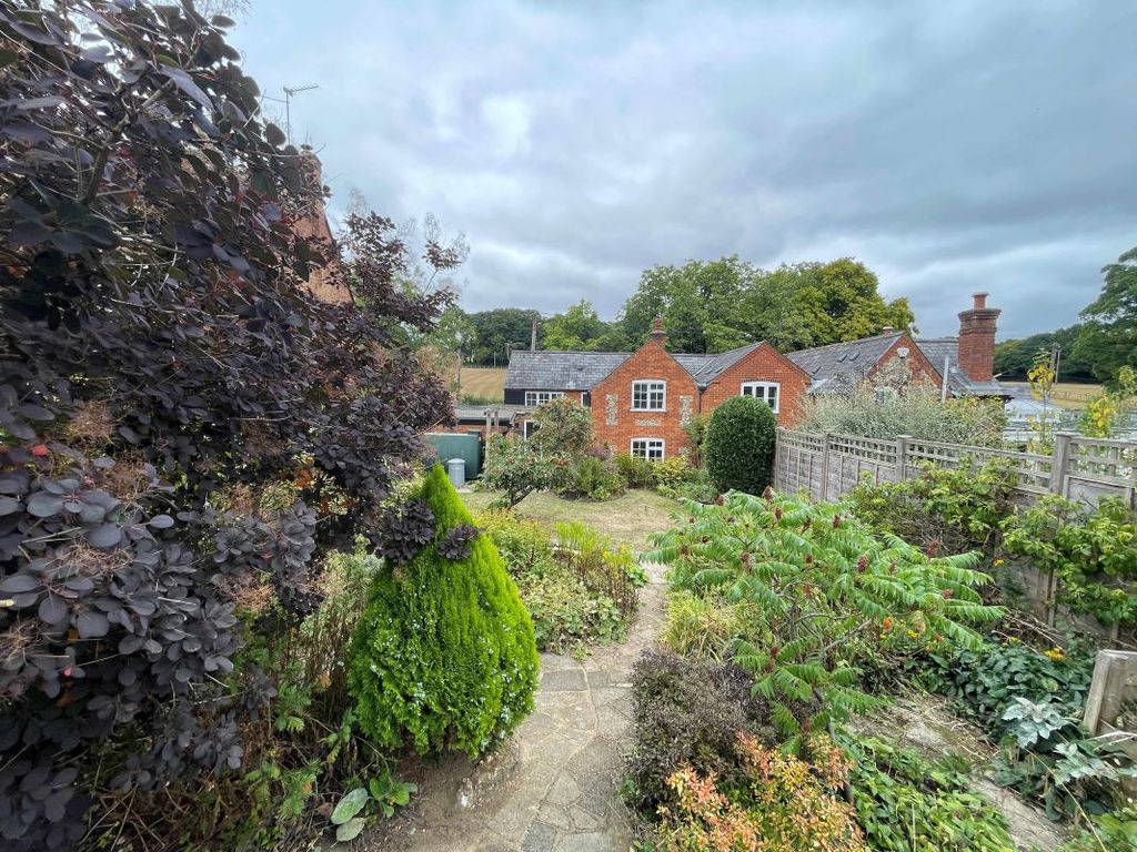 Property photo 1 of 24