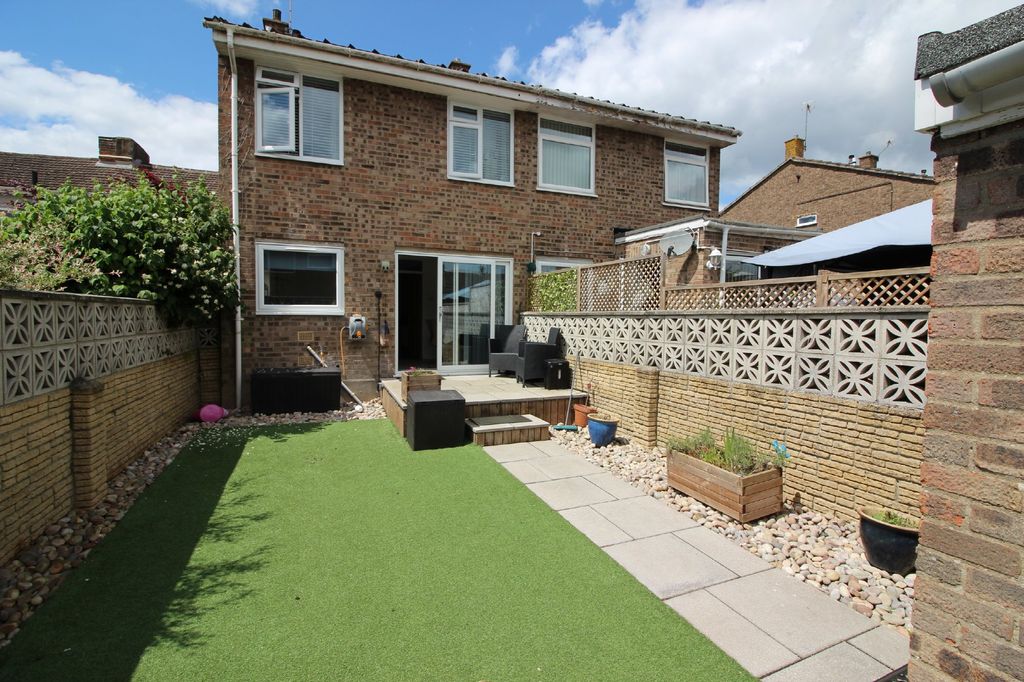 Property photo 3 of 16