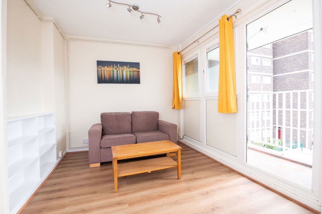 Property photo 3 of 21