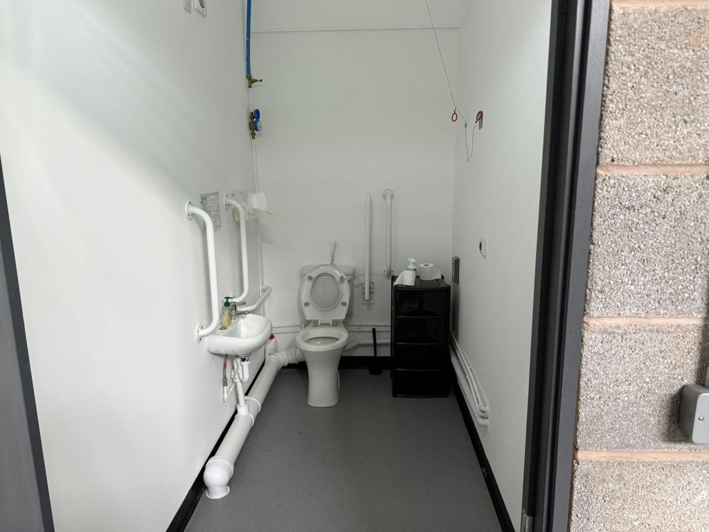 Property photo 3 of 4 Image 3