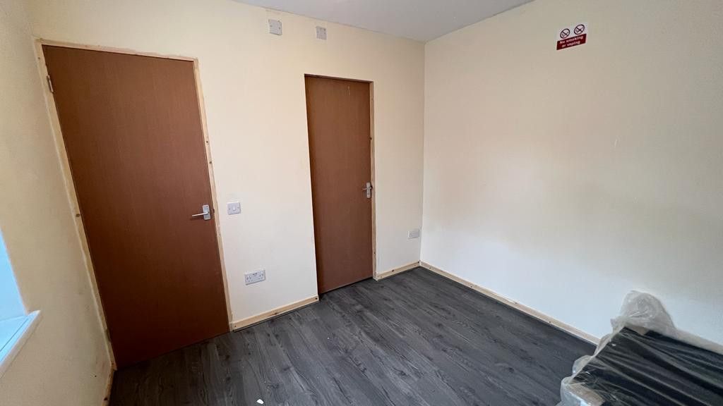 Property photo 3 of 4