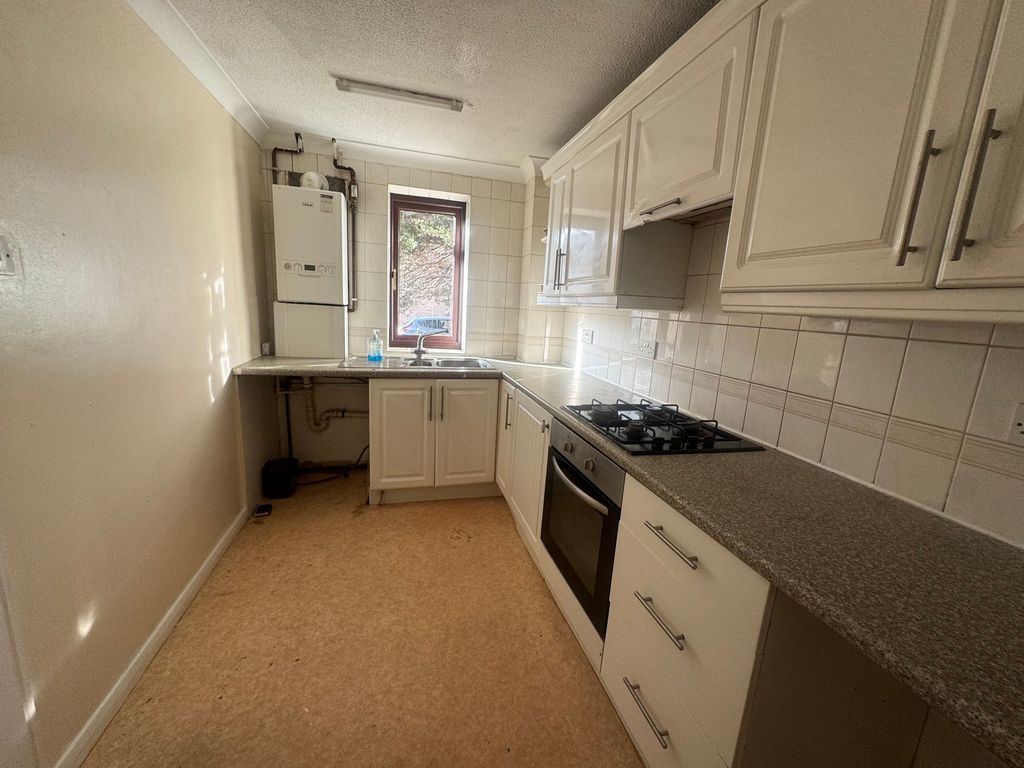 Property photo 2 of 5