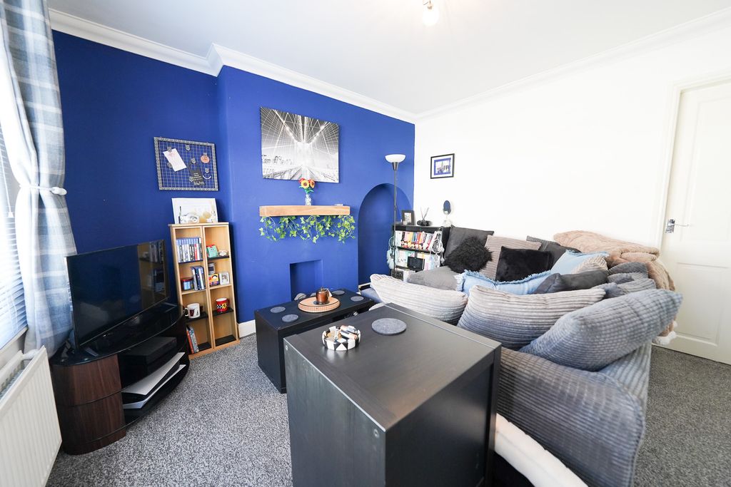 Property photo 2 of 18 Dsc00652